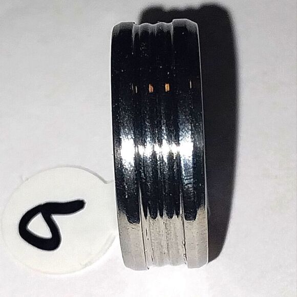 Stainless steel wide band hypoallergenic nickel free Men's ring sz 9 - Picture 5 of 5